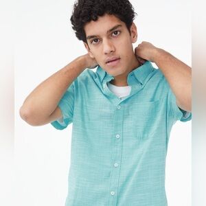 Aeropostale Men’s Short-Sleeve Button-Down Shirt – Size Large